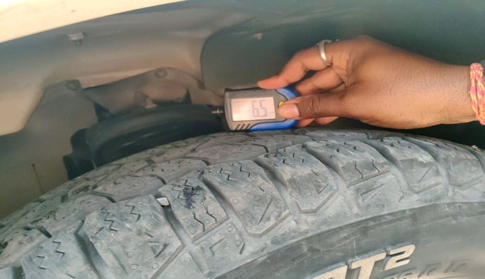 2019 Mahindra Scorpio S11 2WD, Diesel, Manual, 1,05,823 km, tyre