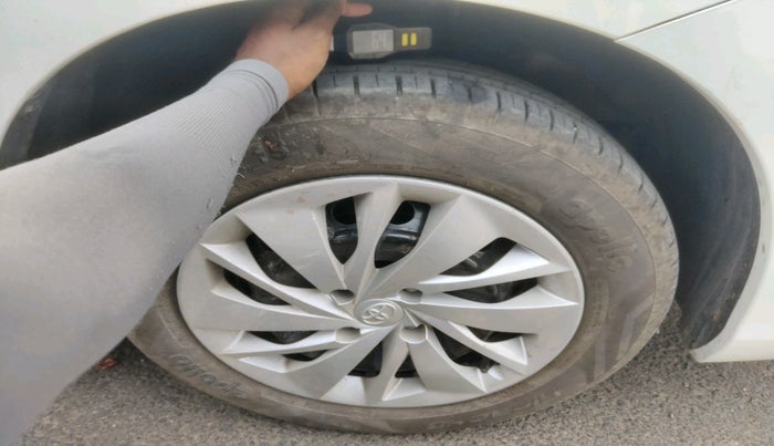 2022 Toyota Glanza E, Petrol, Manual, 9,995 km, tyre