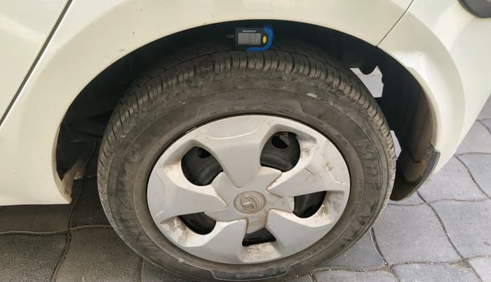 2023 Tata Tiago XT (O) PETROL, Petrol, Manual, 12,296 km, tyre