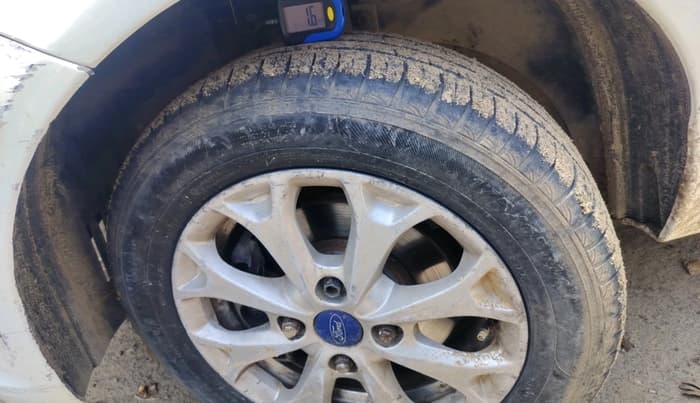 2014 Ford Figo TITANIUM 1.4 DIESEL, Diesel, Manual, 76,031 km, tyre