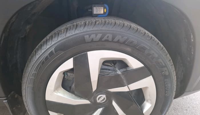 2025 Nissan MAGNITE Acenta B4D 1.0 Petrol AMT, Petrol, Automatic, 5,077 km, tyre