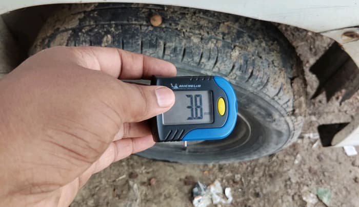 2016 Maruti Wagon R 1.0 LXI CNG (O), CNG, Manual, 2,62,193 km, tyre