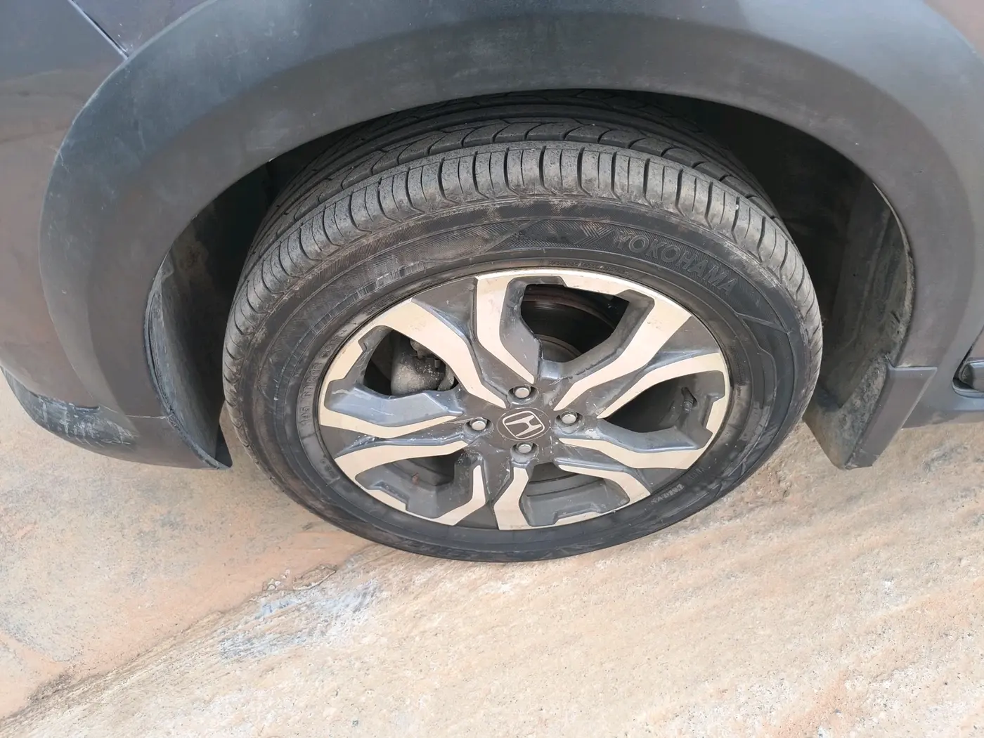2019 Honda WR-V 1.2L I-VTEC VX MT, Petrol, Manual, 75,000 km, tyre