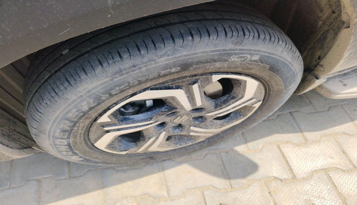 2025 Maruti BREZZA LXI S- CNG, CNG, Manual, 27,325 km, tyre