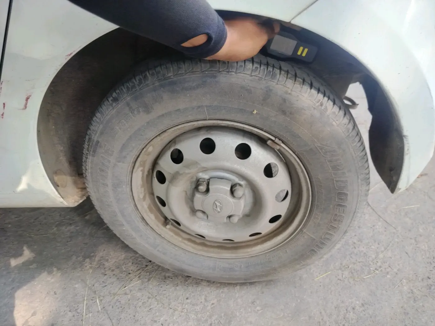 2013 Hyundai i10 ERA 1.1, Petrol, Manual, 25,025 km, tyre
