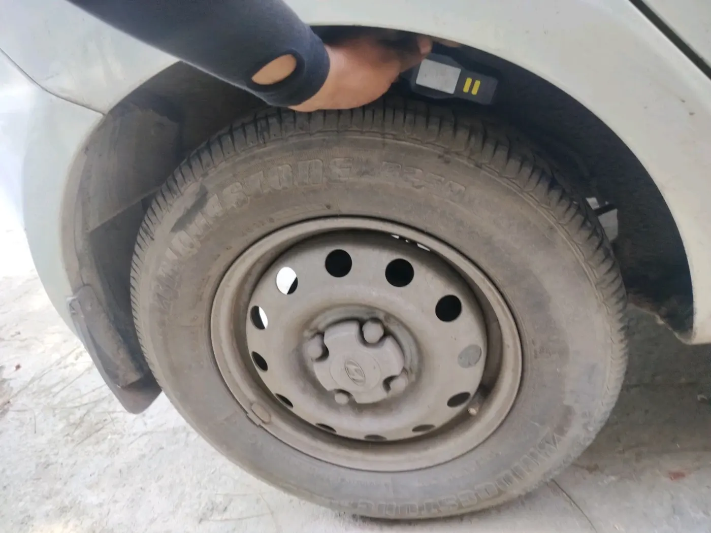 2013 Hyundai i10 ERA 1.1, Petrol, Manual, 25,025 km, tyre