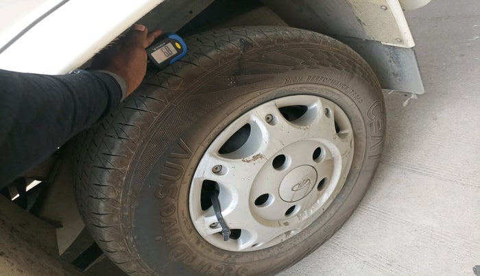 2019 Mahindra Bolero POWER PLUS SLE, Diesel, Manual, 1,01,408 km, tyre