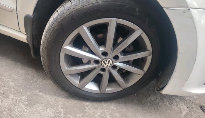 2019 Volkswagen Polo HIGHLINE PLUS 1.0 16 ALLOY, Petrol, Manual, 92,788 km, tyre