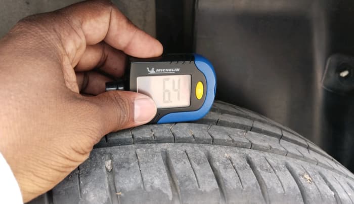 2021 Tata PUNCH ACCOMPLISHED MT, Petrol, Manual, 95,265 km, tyre