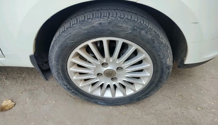 2014 Tata Zest XMS PETROL, Petrol, Manual, 55,561 km, tyre