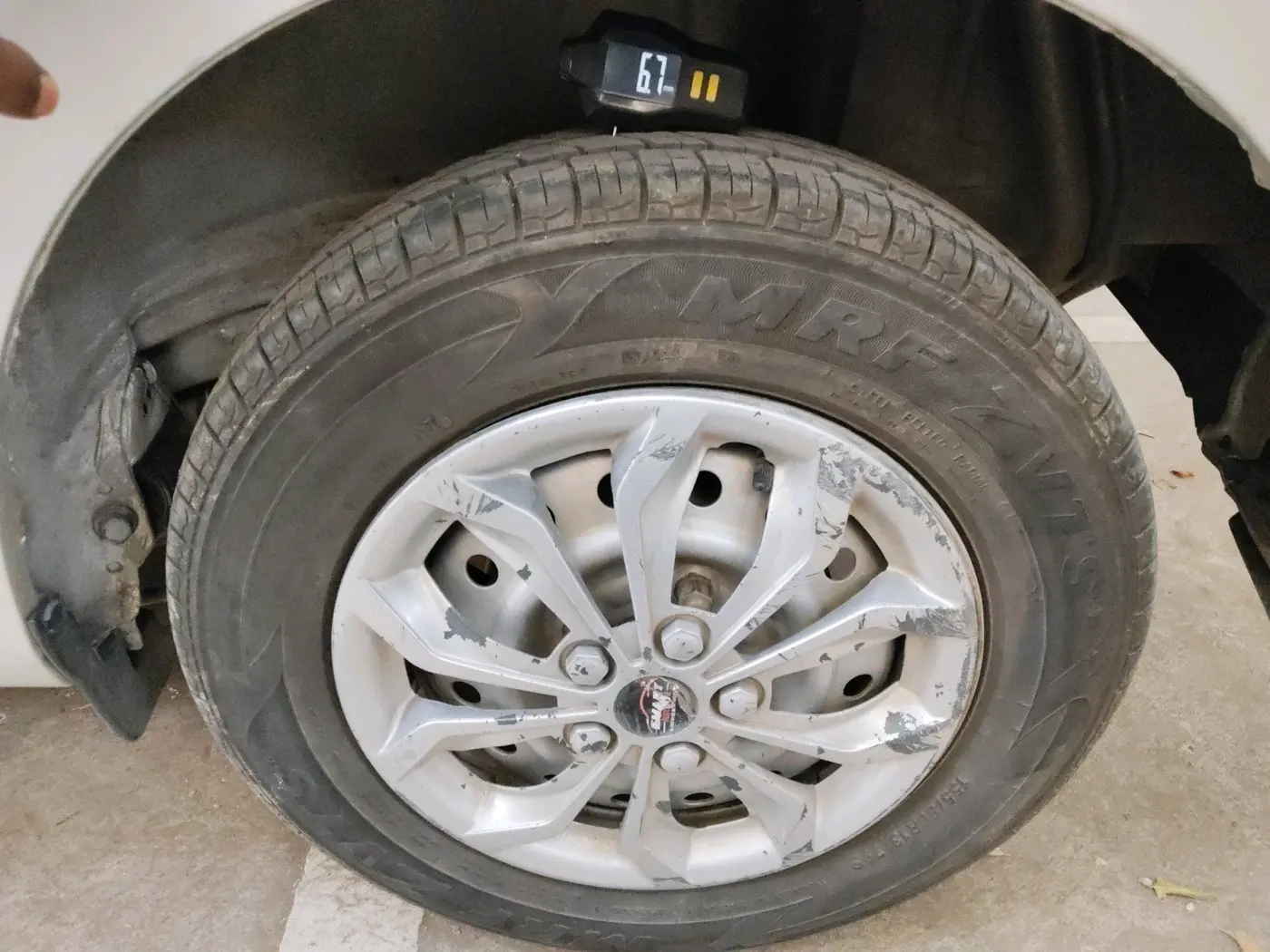 2019 Maruti New Wagon-R LXI CNG (O) 1.0, CNG, Manual, 64,723 km, tyre