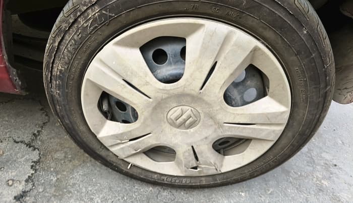 2015 Maruti Wagon R 1.0 VXI, Petrol, Manual, 86,627 km, tyre