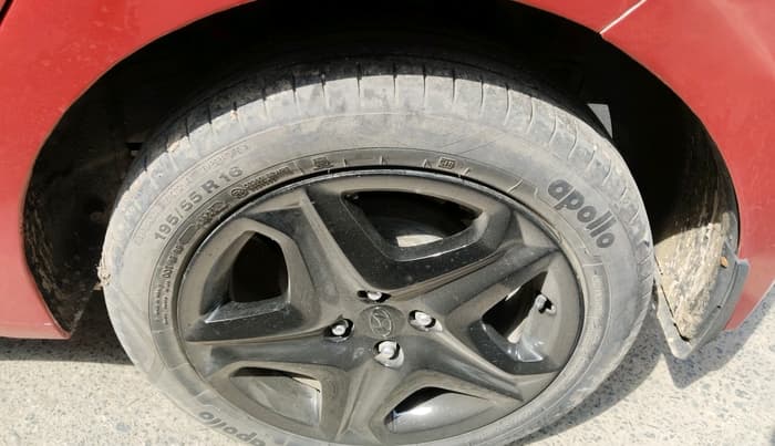 2017 Hyundai Elite i20 ASTA 1.2, Petrol, Manual, 76,587 km, tyre