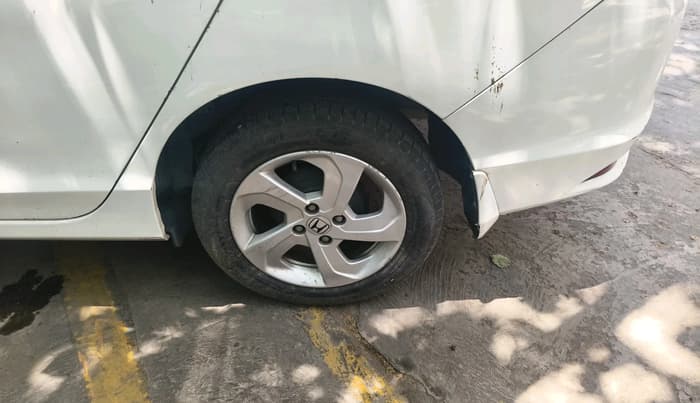 2015 Honda City 1.5L I-VTEC VX, Petrol, Manual, 84,125 km, tyre