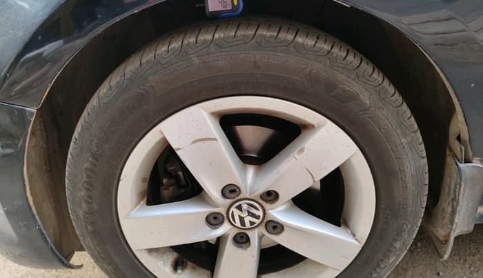 2012 Volkswagen Jetta COMFORTLINE TSI, Petrol, Manual, 99,199 km, tyre