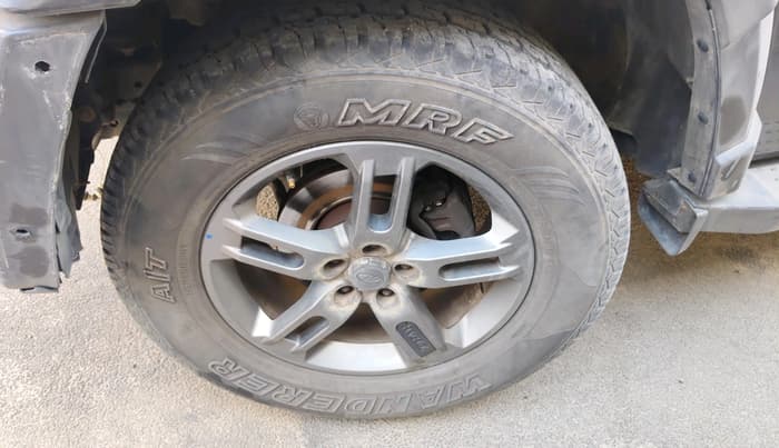 2022 Mahindra Thar LX PETROL HT 4WD AT, Petrol, Automatic, 34,863 km, tyre