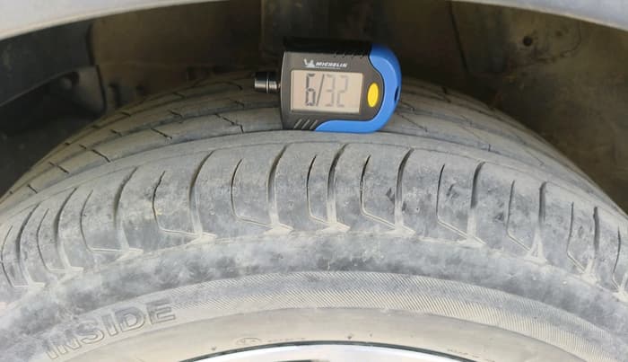 2020 Tata NEXON XZA PLUS PETROL, Petrol, Automatic, 69,327 km, tyre