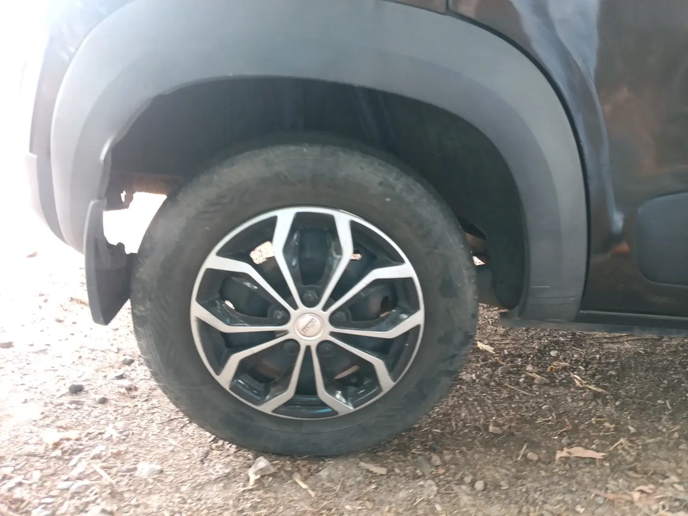 2016 Renault Kwid RXL, Petrol, Manual, 85,075 km, tyre