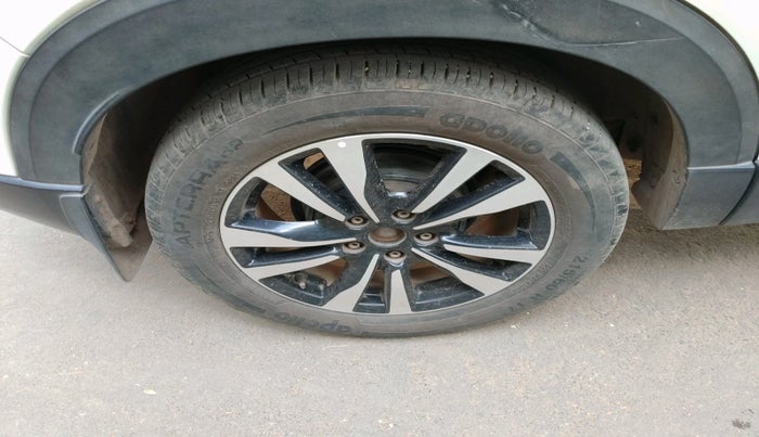 2019 Nissan Kicks XV PREMIUM (O) DIESEL, Diesel, Manual, 30,088 km, tyre