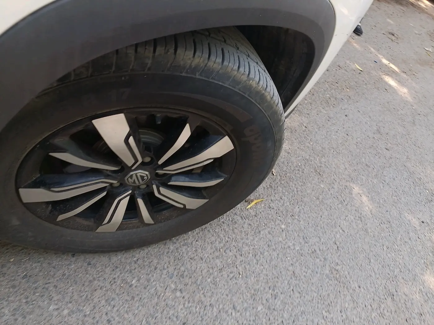 2020 MG HECTOR SHARP 2.0 DIESEL, Diesel, Manual, 89,621 km, tyre