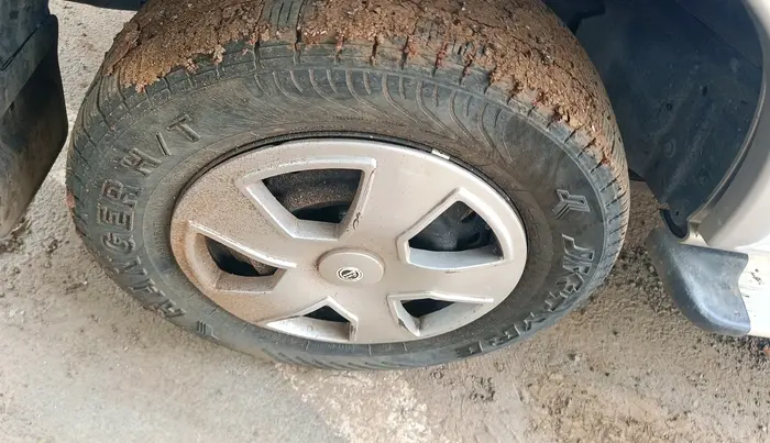 2018 Mahindra Scorpio S5, Diesel, Manual, 2,02,698 km, tyre