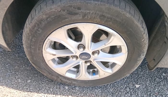 2018 Ford Figo Aspire TITANIUM1.5 DIESEL, Diesel, Manual, 1,41,850 km, tyre