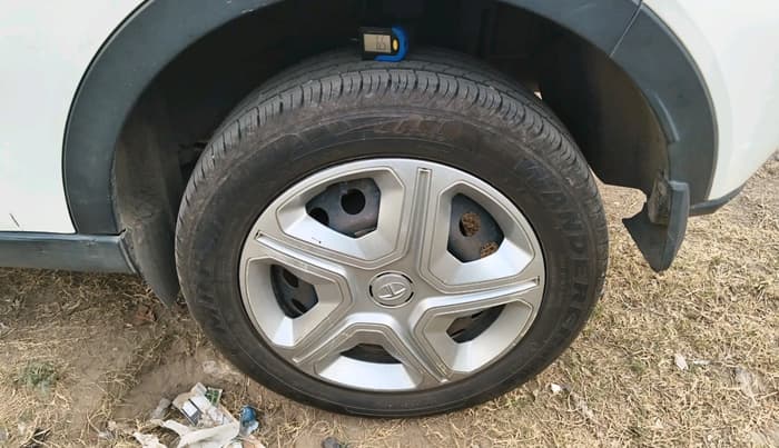 2021 Tata NEXON XMA PETROL, Petrol, Automatic, 34,760 km, tyre