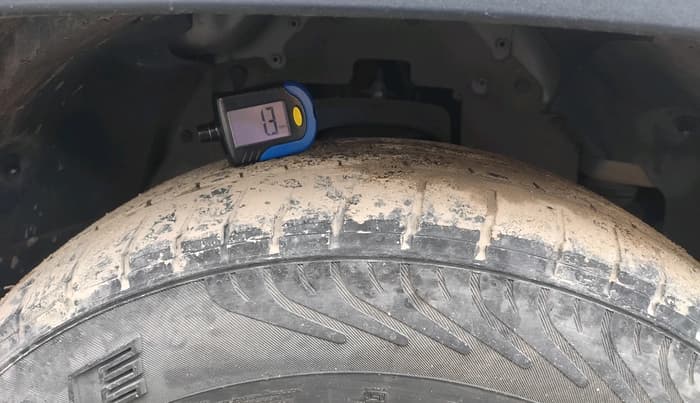 2021 Mahindra BOLERO NEO N 10, Diesel, Manual, 1,14,978 km, tyre