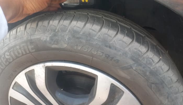 2022 Tata Tiago XT CNG, CNG, Manual, 86,075 km, tyre