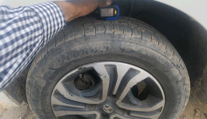 2022 Tata TIGOR XZ PLUS CNG, CNG, Manual, 94,316 km, tyre