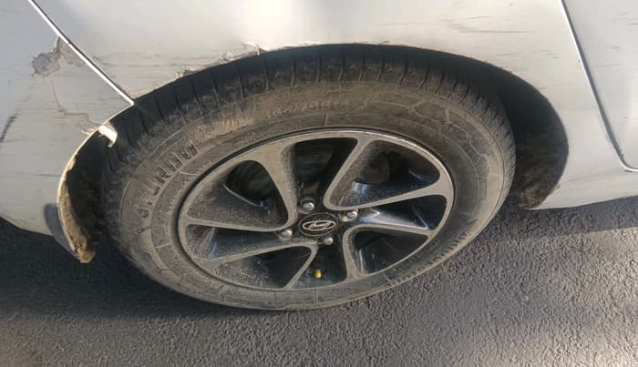 2018 Hyundai Grand i10 ASTA 1.2 KAPPA VTVT, CNG, Manual, 73,666 km, tyre