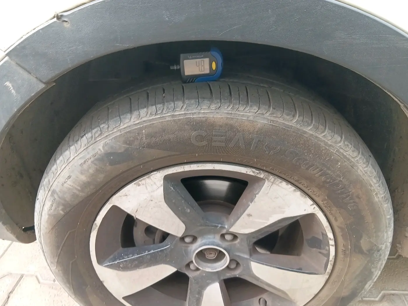 2017 Tata NEXON XZ PLUS DIESEL, Diesel, Manual, 1,08,808 km, tyre