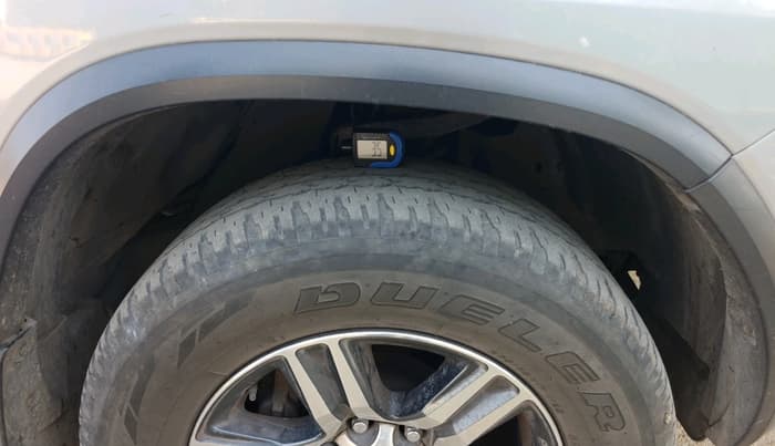 2021 Toyota Fortuner 4X2 MT 2.8 DIESEL, Diesel, Manual, 1,86,756 km, tyre