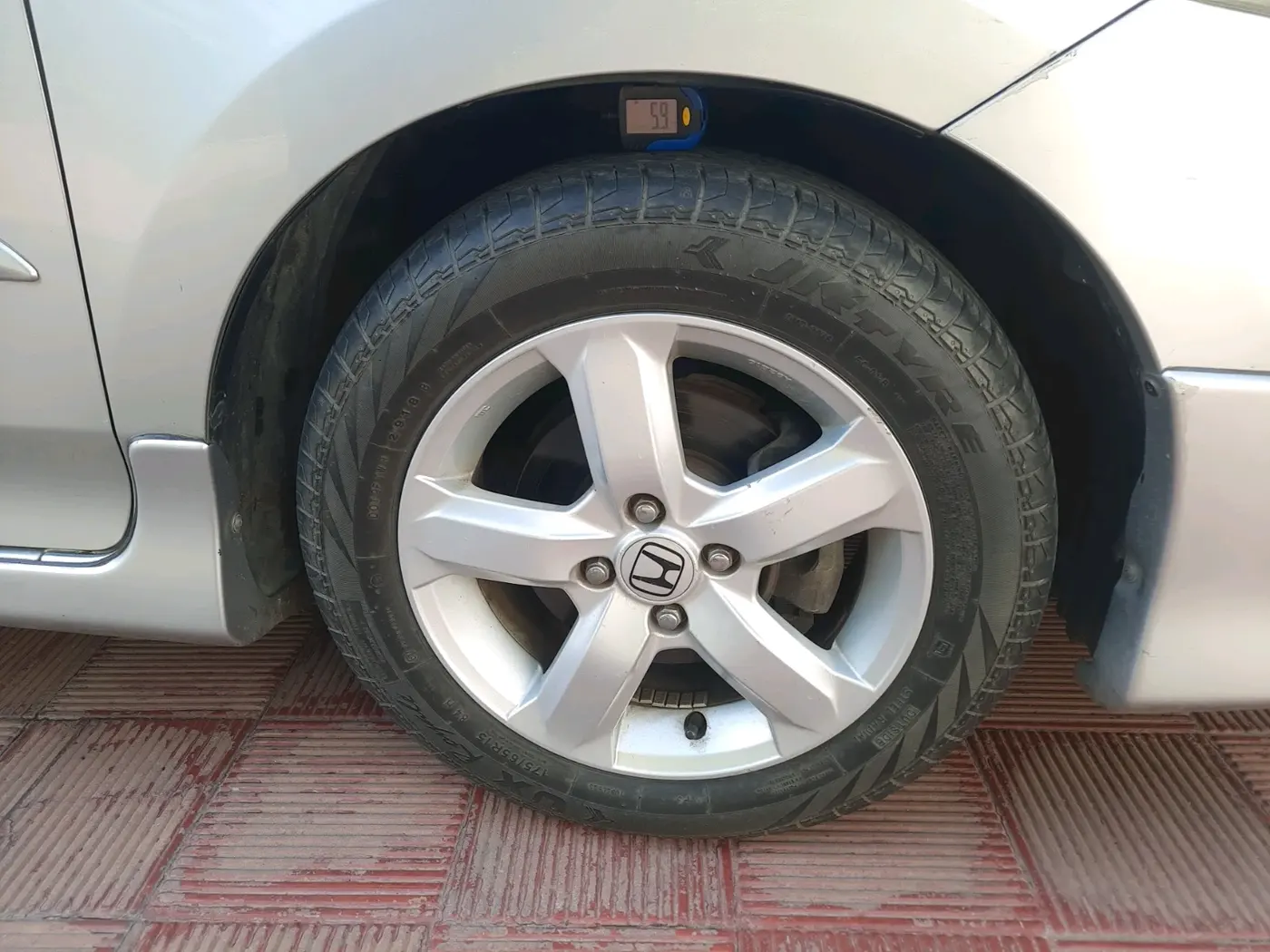 2011 Honda City 1.5L I-VTEC V MT, Petrol, Manual, 46,089 km, tyre