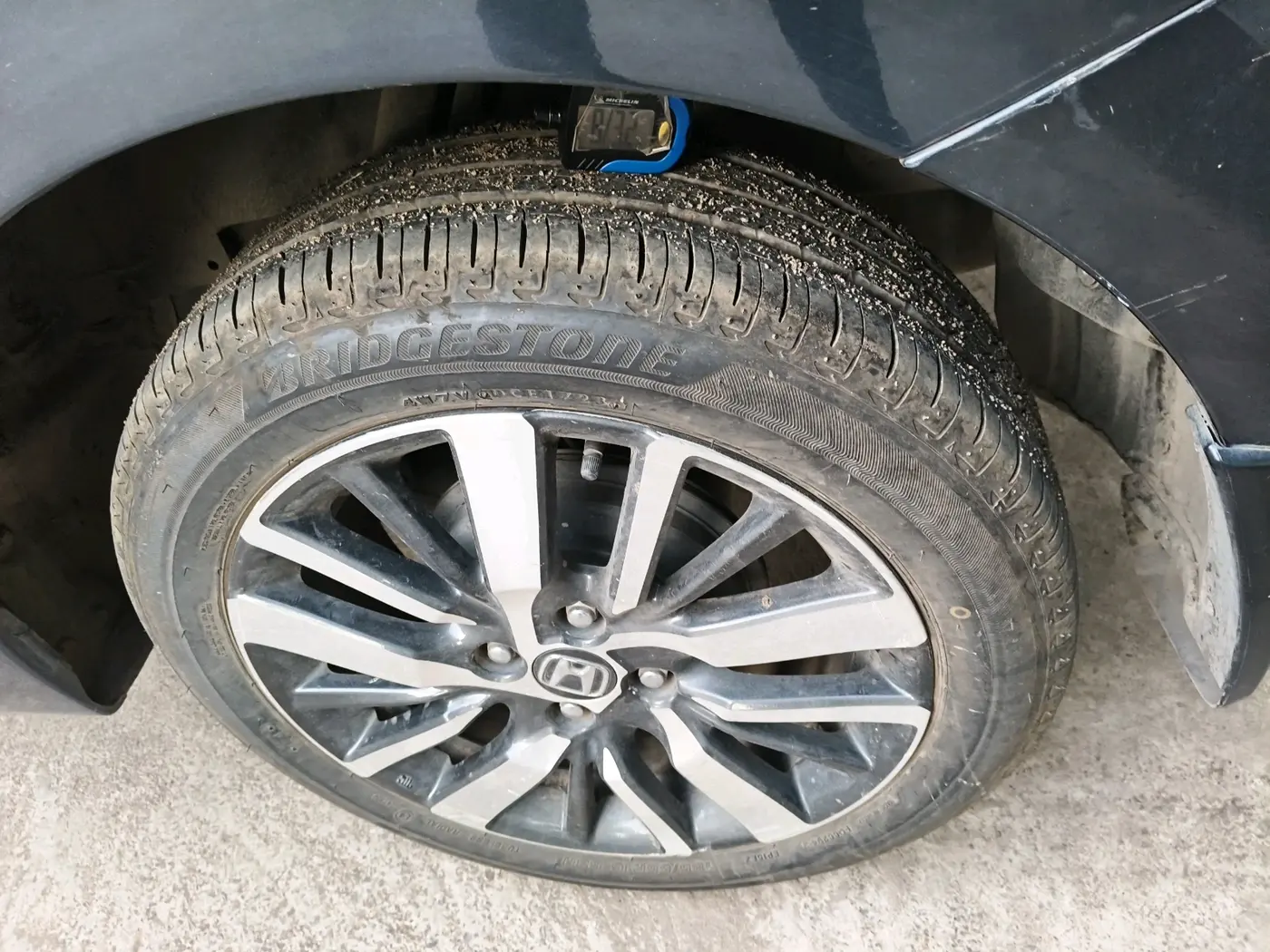 2022 Honda City 1.5L I-VTEC ZX, Petrol, Manual, 26,429 km, tyre