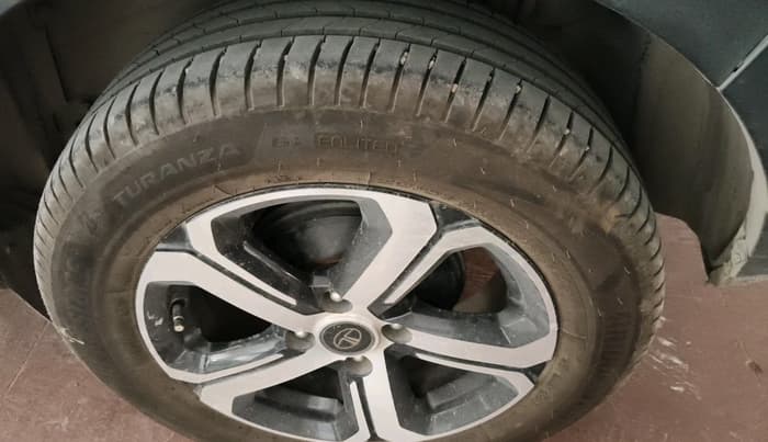 2023 Tata NEXON EV XZ PLUS, Electric, Automatic, 65,291 km, tyre