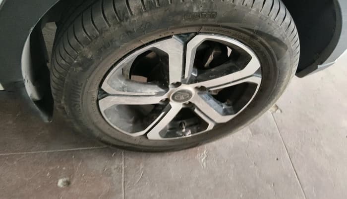 2023 Tata NEXON EV XZ PLUS, Electric, Automatic, 65,291 km, tyre