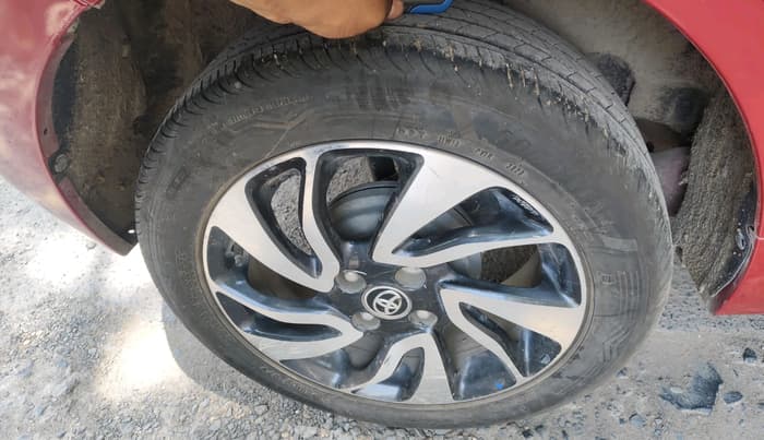 2021 Toyota Glanza G, Petrol, Manual, 72,729 km, tyre
