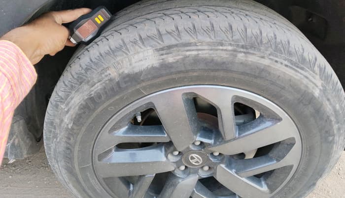 2023 Tata Safari XZA PLUS O ADVENTURE 7STR, Diesel, Automatic, 41,571 km, tyre