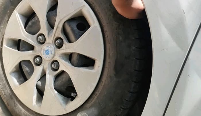 2017 Hyundai Grand i10 MAGNA 1.2 KAPPA VTVT, CNG, Manual, 29,318 km, tyre