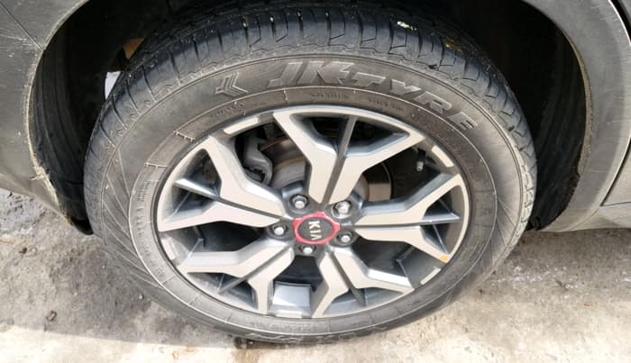 2020 KIA SELTOS GTX PLUS AT 1.5 DIESEL, Diesel, Automatic, 11,276 km, tyre