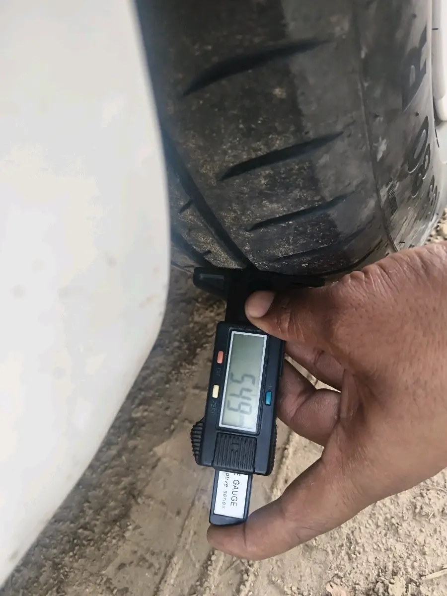 2014 Maruti Ritz VDI, Diesel, Manual, 1,75,137 km, tyre