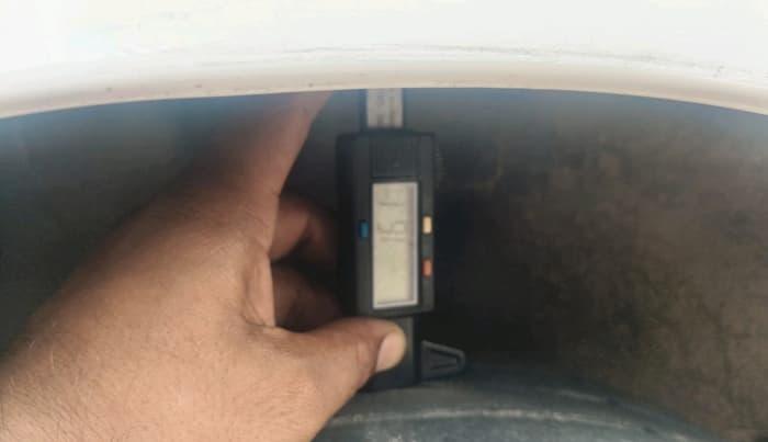 2014 Maruti Ritz VDI, Diesel, Manual, 1,75,137 km, tyre