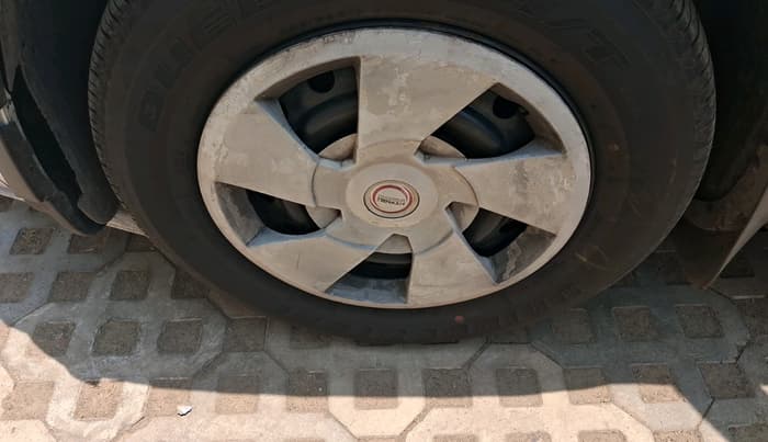 2016 Mahindra XUV500 W6, Diesel, Manual, 1,38,325 km, tyre