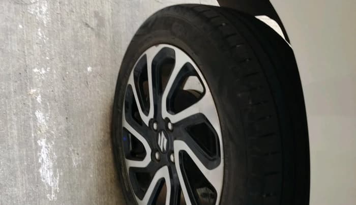 2023 Maruti Baleno ALPHA 1.2 AGS, Petrol, Automatic, 35,297 km, tyre