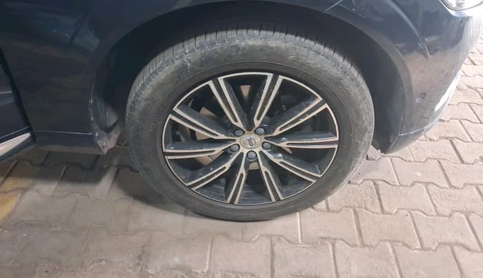 2019 Volvo XC 60 D5 INSCRIPTION, Diesel, Automatic, 71,456 km, tyre