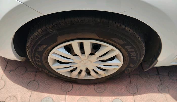2019 Maruti Dzire VXI, Petrol, Manual, 36,993 km, tyre