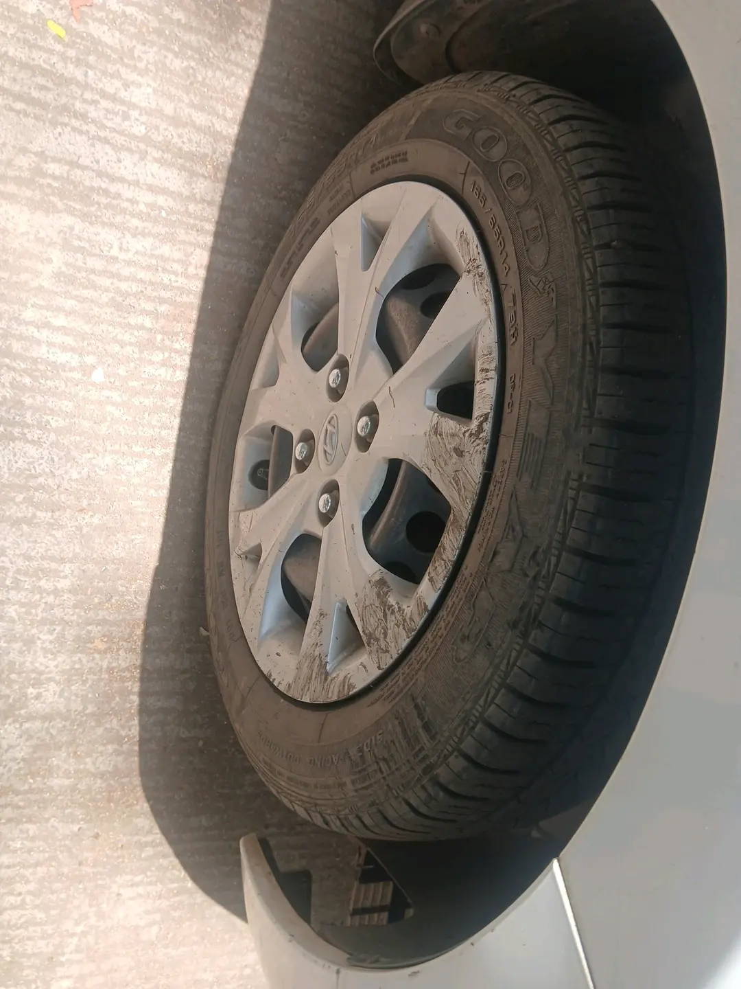2014 Hyundai Grand i10 MAGNA 1.2 KAPPA VTVT, Petrol, Manual, 46,420 km, tyre