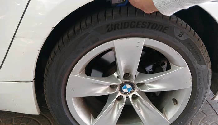 2009 BMW 5 Series 530I, Petrol, Automatic, 85,339 km, tyre