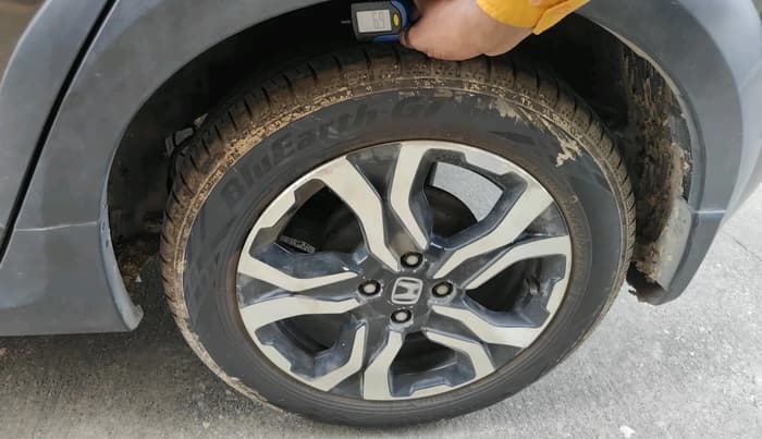 2020 Honda WR-V 1.2L I-VTEC VX MT, Petrol, Manual, 44,809 km, tyre